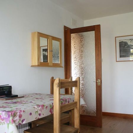 Inver Bay Apartment Tain Bagian luar foto