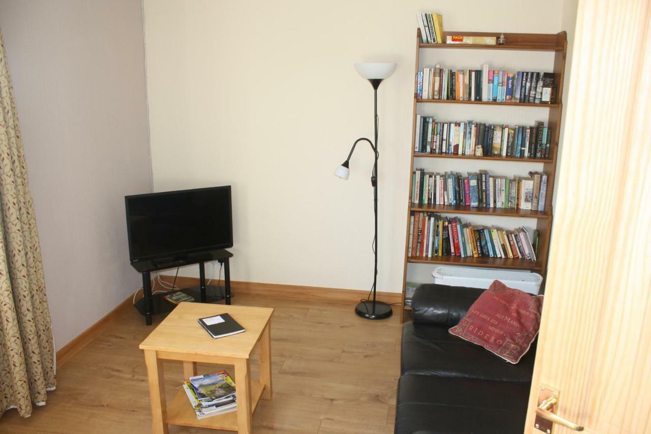 Inver Bay Apartment Tain Bagian luar foto